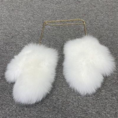 Lapsas kažokādas dūraiņi